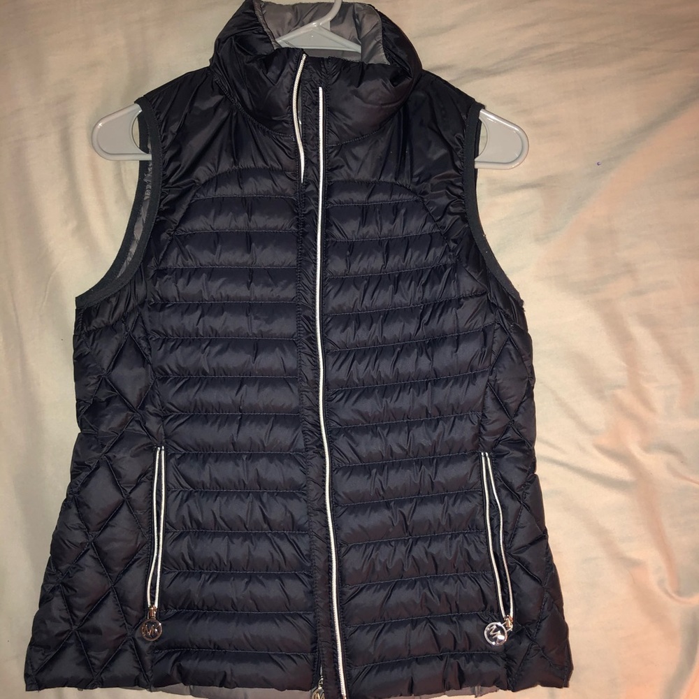 Michael kors puffer vest